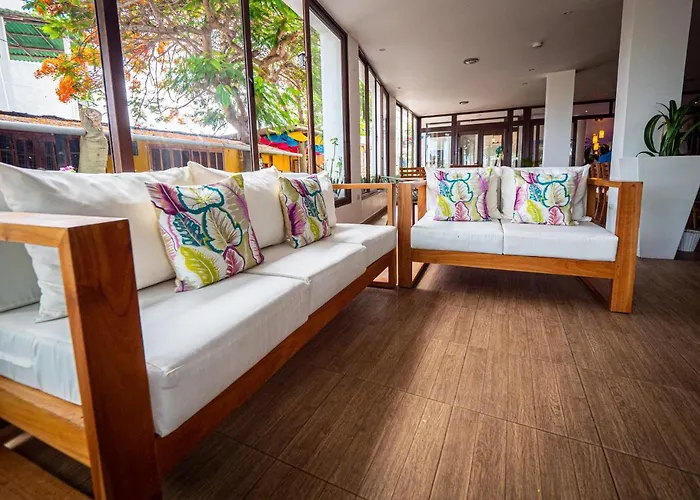 Hotel La Isla